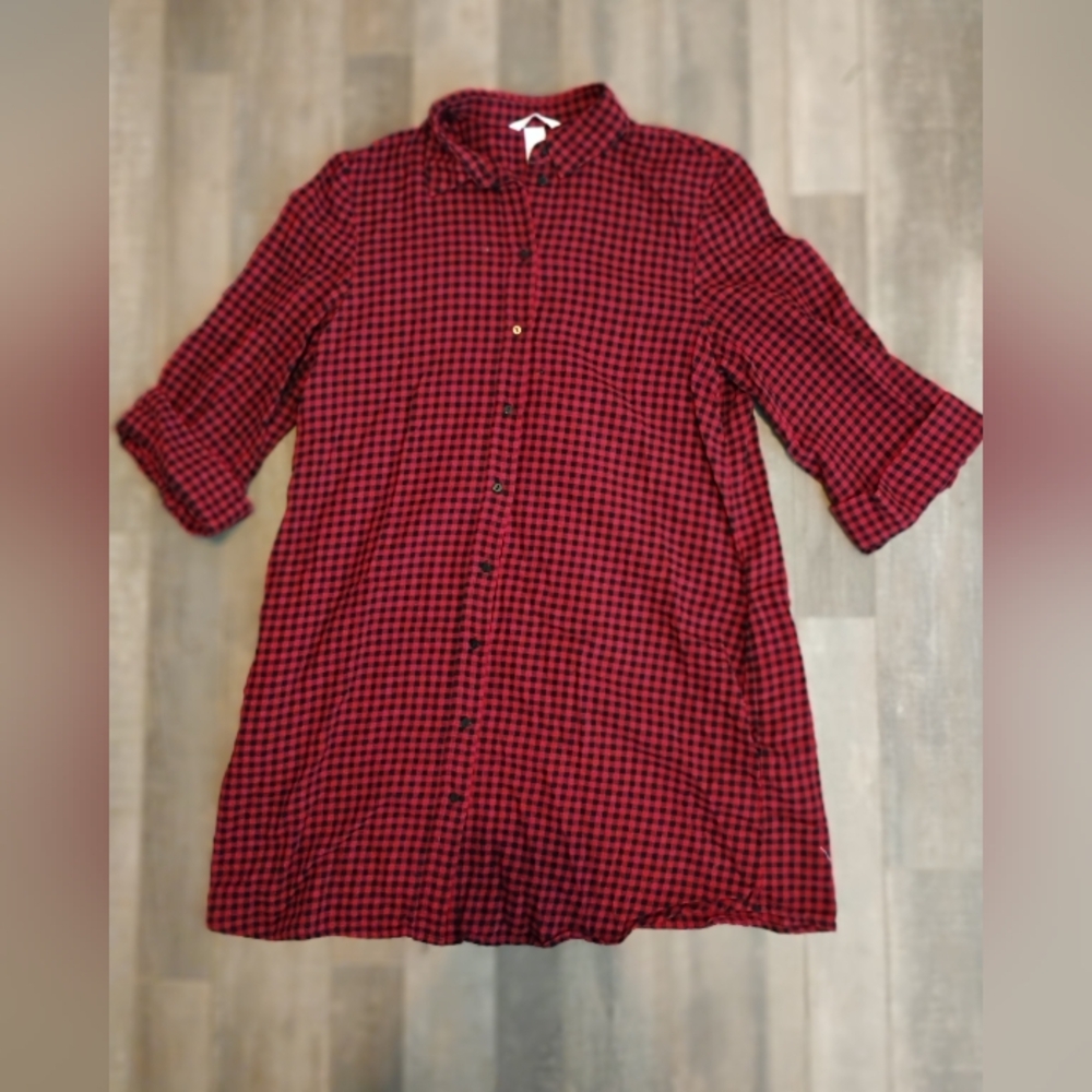 Men's Red and Black Checkered Shirt